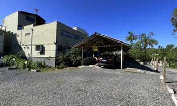 Imagem 5: Terreno comercial com 150m², pronto para lavação e manutenção de veículos na rua Amazonas