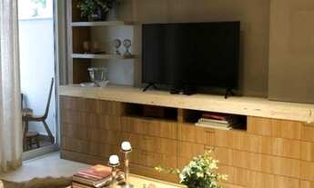 Imagem 2: Apartamento à venda, 3 dormitórios, 2 vagas com 180m privativos, mobiliado, centro Florian