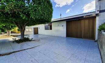 Imagem: Casa à venda no bairro São Francisco