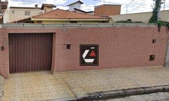 Imagem: Casa com 4 dormitórios à venda, 273 m²