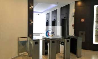 Imagem 3: Conjunto comercial com 572 m² de área útil, com 12 vagas de garagem, piso elevado e ar con