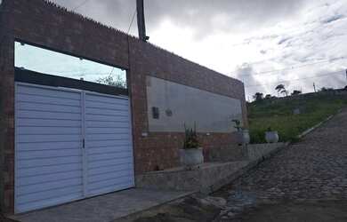 Imagem 2: Casa para Venda em Gravatá, Gravatá Centro, 3 dormitórios, 1 suíte, 1 banheiro, 1 vaga