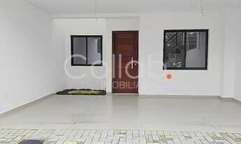 Imagem 2: Sobrado à venda no bairro Costa e Silva - Joinville/SC