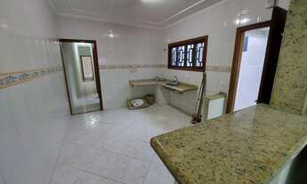 Imagem 2: Casa geminada com 03 dormitórios - Maracanã