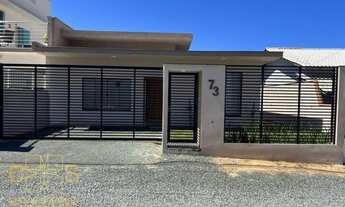 Imagem 3: CASA QUADRA MAR Casa com 3 dormitórios