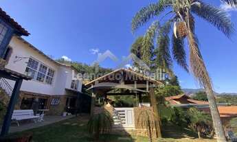 Imagem 5: Linda casa para venda, com 5 quartos, 3 salas e ampla área externa, em Nogueira