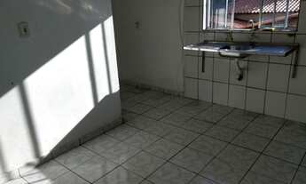 Imagem 2: Aluga se kitnet Casa com 1 dormitório