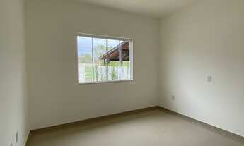 Imagem 7: Lindo geminado com 2 quartos em Itacolomi - Balneário Piçarras - SC