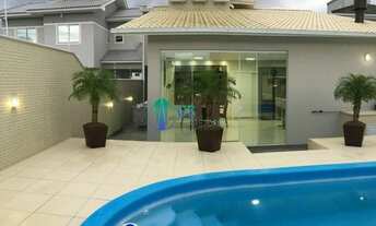 Imagem 5: Casa com piscina no Bairro Aririu em Palhoça! Excelente localização