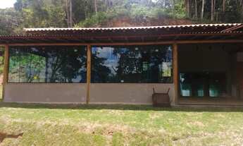 Imagem 2: Linda casa de condomínio com 3 quartos localizada em Acuruí, Minas Gerais