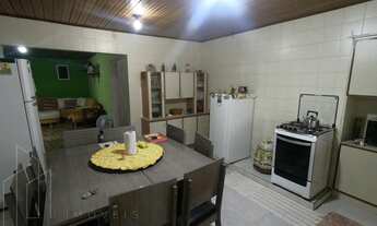 Imagem 2: Casa para Venda em Ponta Grossa, Nova Rússia, 3 dormitórios, 1 suíte, 3 banheiros, 2 vagas