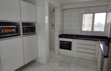 Imagem 7: Belíssimo apartamento semimobiliado com 128m² para locar na Rua Siqueira Campos no centro