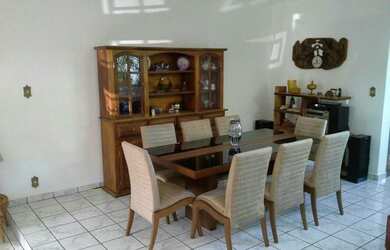 Imagem 7: Casa para venda com 400 metros quadrados com 4 quartos em Vila Santista - Atibaia - SP