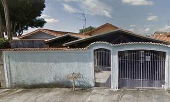 Imagem: Casa com Sobrado nos Fundos