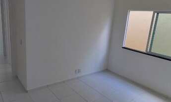 Imagem 4: Casa para venda possui 77 metros quadrados com 3 quartos em Luzardo Viana - Maracanaú - CE