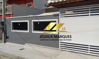 Imagem: Linda casa com 2 quartos com piscina em