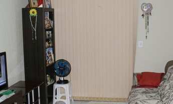 Imagem 2: Lindo sobrado em ótima localização, com 2 residências - Aceita financiamento e FGTS