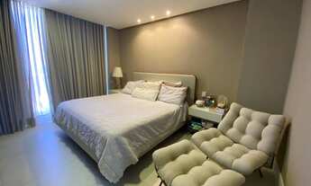 Imagem 7: Casa de condomínio para venda possui 450 metros quadrados com 4 quartos