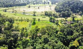 Imagem 4: Terreno à Venda com 5000m2 com Vista para o Campo de Golf no Frade Green - Angra dos Reis