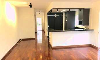 Imagem 3: Casa de condomínio para venda tem 300 metros quadrados com 3 quartos