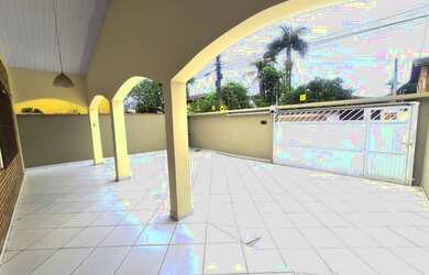 Imagem 7: Ubatuba, Centro, - Casa com 03 dormitórios sendo 1 suítes com área de lazer