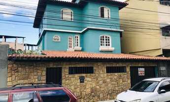 Imagem: Excelente casa 3 pavimentos, 1 ponto comercial