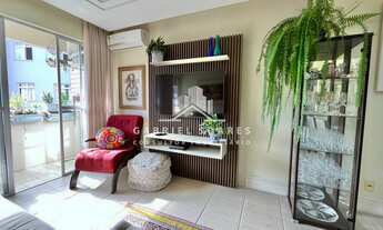 Imagem 2: Apartamento para venda possui 92 metros quadrados com 3 quartos em Carvoeira - Florianópol