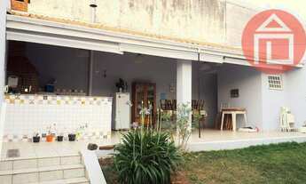 Imagem: Casa com 3 dormitórios à venda, 230 m²