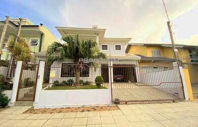 Imagem 2: Casa no Moinhos de Ventos Canoas com 3 suítes , sacada e piscina Ref.:842