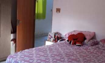 Imagem 7: Duas casas no mesmo terreno na avenida principal perto da Escola Mata Roma