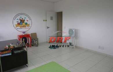 Imagem 4: Prédio Comercial com 180 m2, 1 sala, 2 vagas cobertas - venda por R$ 1.090.000 ou aluguel