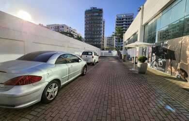 Imagem 3: Ponto comercial/Loja/Box para venda possui 50 metros quadrados