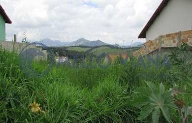 Imagem 2: Terreno com boa localização no bairro, parcialmente murado, boa topografia, São Lourenço/M