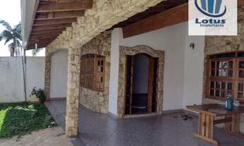 Imagem: Casa com 4 dormitórios à venda, 320 m²