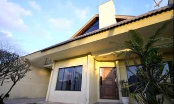 Imagem 2: Casa para venda tem 106 metros quadrados com 3 quartos em Praia dos Amores - Balneário Cam