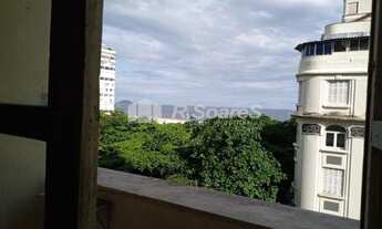 Imagem 2: Apartamento para venda possui 177 metros quadrados com 3 quartos em Copacabana - Rio de Ja