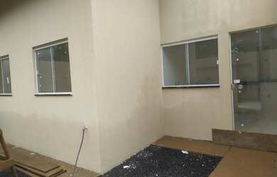 Imagem 2: Vendo casa de 3 quartos com suite 220.000.00