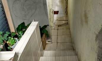 Imagem 2: Vendo casa + kitnet (sobrado) 1? andar