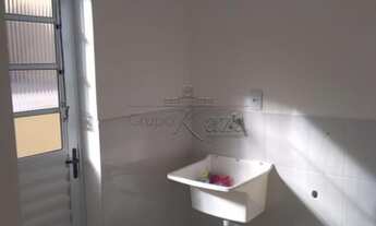 Imagem 6: Sobrado para venda tem 250 metros quadrados com 4 quartos