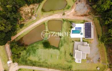 Imagem 4: Maravilhosa chácara com 3 lagos, piscina, hidro, spa, campo de futebol a apenas 130km de S