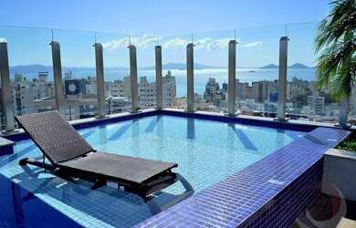 Imagem 2: Apartamento para venda possui 49 metros quadrados com 1 quarto em Centro - Florianópolis