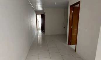 Imagem 5: Casa 2 quartos umbara incluso água