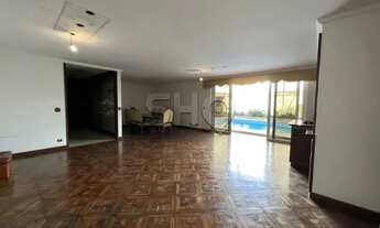 Imagem: Casa expetacular, rua tranquila, proximo