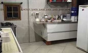 Imagem 4: CASA TÉRREA MAGNÍFICA A VENDA NO TREMEMBÉ - 3 QUARTOS (2 SUÍTES) E 16 VAGAS DE GARAGEM