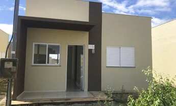 Imagem 2: Casa com 2 quarto(s) no bairro Pascoal Ramos em Cuiabá - MT
