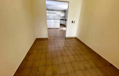 Imagem 4: Casa para Venda em Ribeirão Preto, Jardim Castelo Branco, 2 dormitórios, 1 suíte, 3 banhei