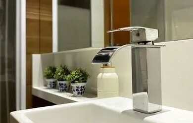 Imagem 7: 2/4- semimobiliado e decorado- Solar do Mares ( Lauro de Freitas