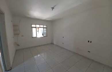 Imagem 7: Casinha de aluguel fundos com 1 dormitório;1cozinha e um banheiro