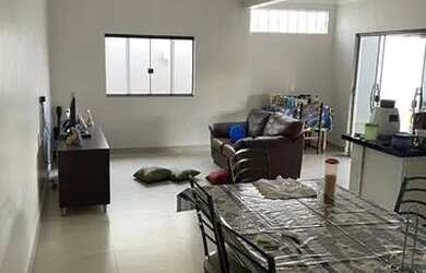 Imagem 2: Casa no bairro Interlagos