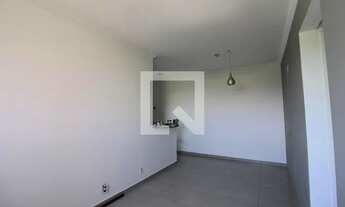 Imagem 1: Apartamento para Aluguel - Jacarepaguá, 2 Quartos, 50 m2